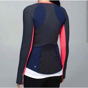Lululemon Trail Bound Colorblock Long Sleeve Top Women Size 6